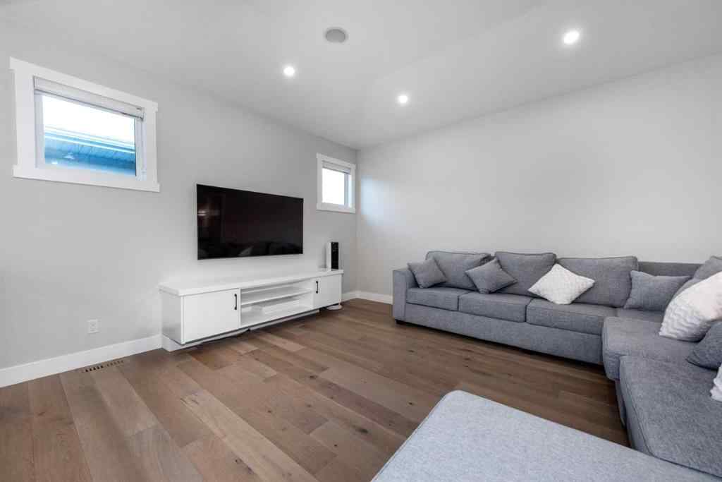 MLS&reg; # A2271205 - 66 Waterford Road  in Waterford Chestermere, Residential Open Houses