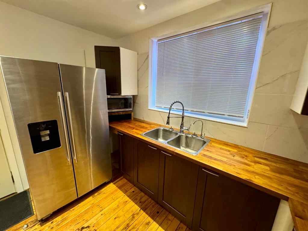 MLS&reg; # A2271206 - 648 Main Street   in NONE Pincher Creek, Residential Open Houses