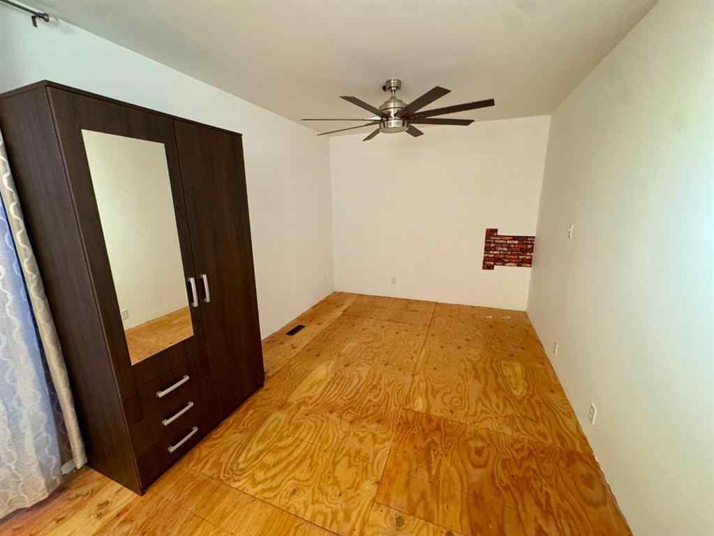 MLS&reg; # A2271206 - 648 Main Street   in NONE Pincher Creek, Residential Open Houses