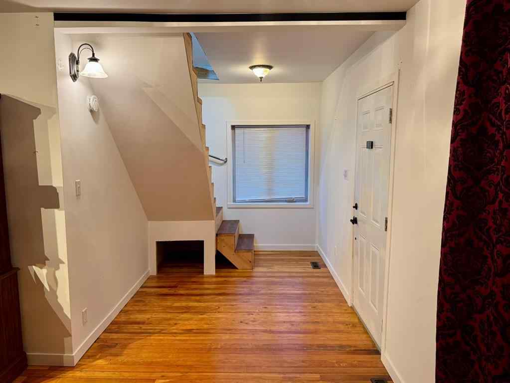 MLS&reg; # A2271206 - 648 Main Street   in NONE Pincher Creek, Residential Open Houses