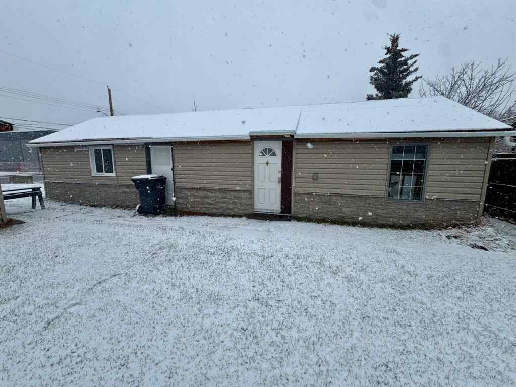 MLS&reg; # A2271206 - 648 Main Street   in NONE Pincher Creek, Residential Open Houses