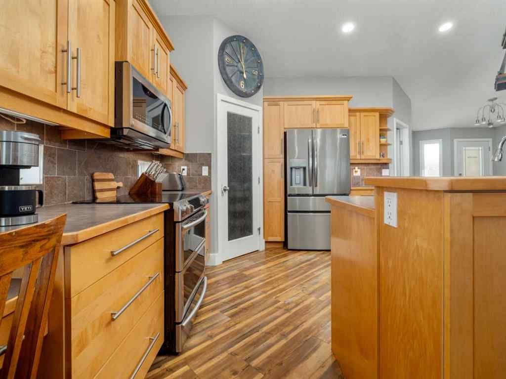 MLS&reg; # A2271208 - 11 Link Spur  in NONE Claresholm, Residential Open Houses