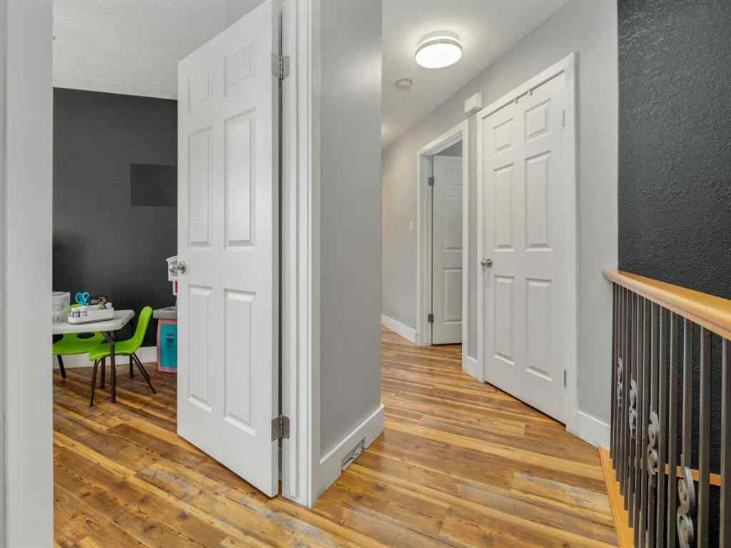 MLS&reg; # A2271208 - 11 Link Spur  in NONE Claresholm, Residential Open Houses