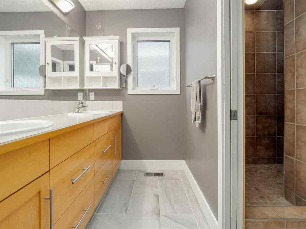 MLS&reg; # A2271208 - 11 Link Spur  in NONE Claresholm, Residential Open Houses