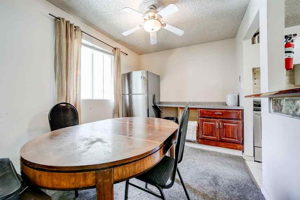 MLS&reg; # A2271209 - 3 Columbia Place W in Varsity Village Lethbridge, Residential Open Houses