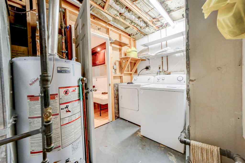 MLS&reg; # A2271209 - 3 Columbia Place W in Varsity Village Lethbridge, Residential Open Houses