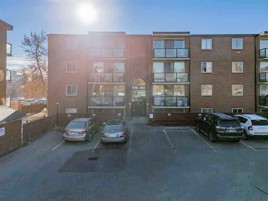 MLS&reg; # A2271213 - Unit #438 1421 7 Avenue NW in Hillhurst Calgary, Residential Open Houses