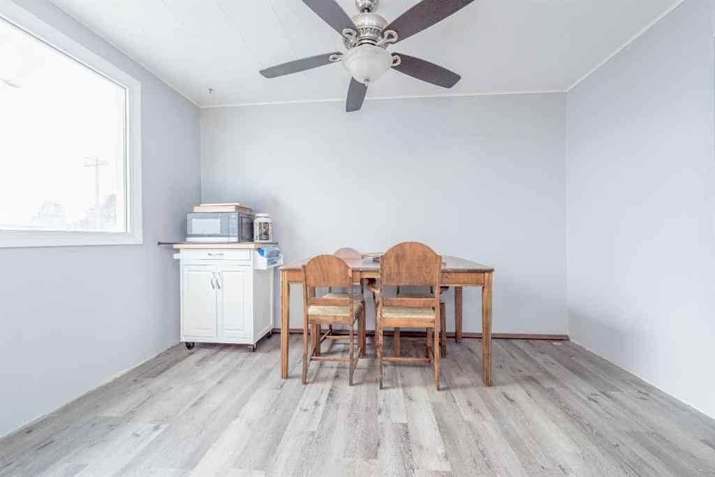 MLS&reg; # A2271216 - 10435 104 Avenue  in College Park Grande Prairie, Residential Open Houses