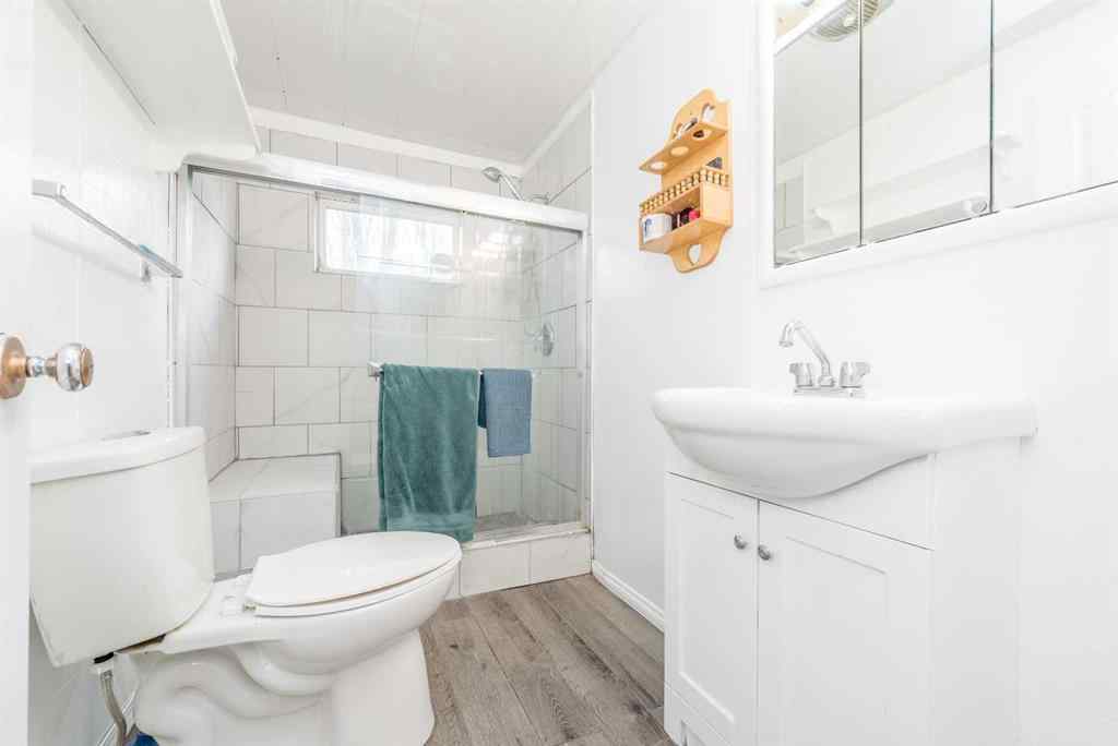 MLS&reg; # A2271216 - 10435 104 Avenue  in College Park Grande Prairie, Residential Open Houses