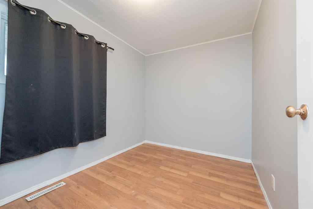 MLS&reg; # A2271216 - 10435 104 Avenue  in College Park Grande Prairie, Residential Open Houses