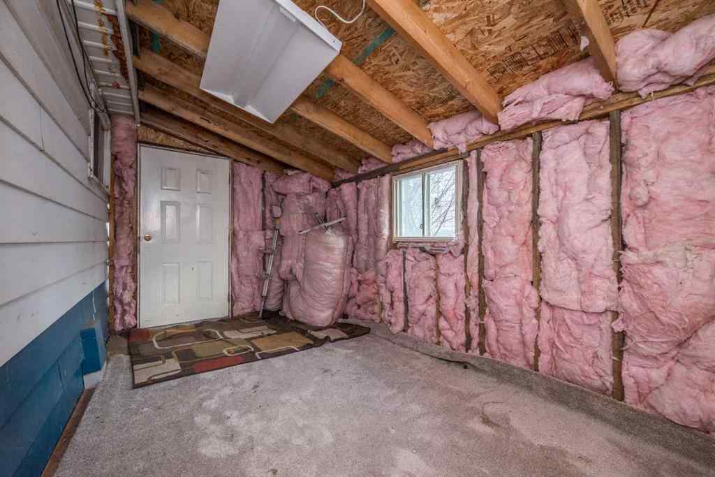 MLS&reg; # A2271216 - 10435 104 Avenue  in College Park Grande Prairie, Residential Open Houses