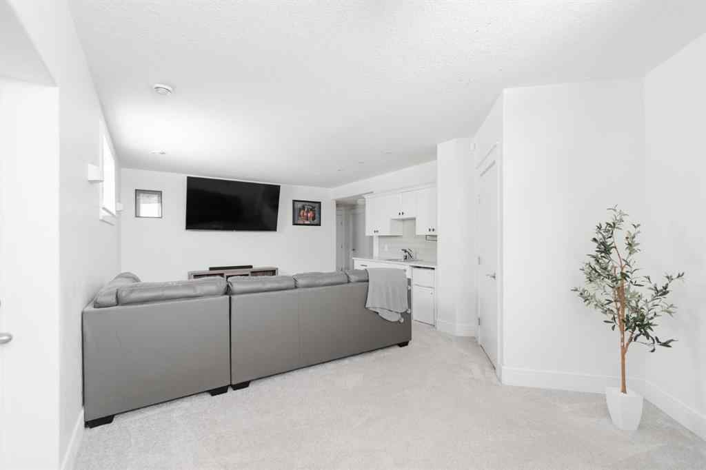 MLS&reg; # A2271223 - 153 Beaconwood Place  in Beacon Hill Fort McMurray, Residential Open Houses