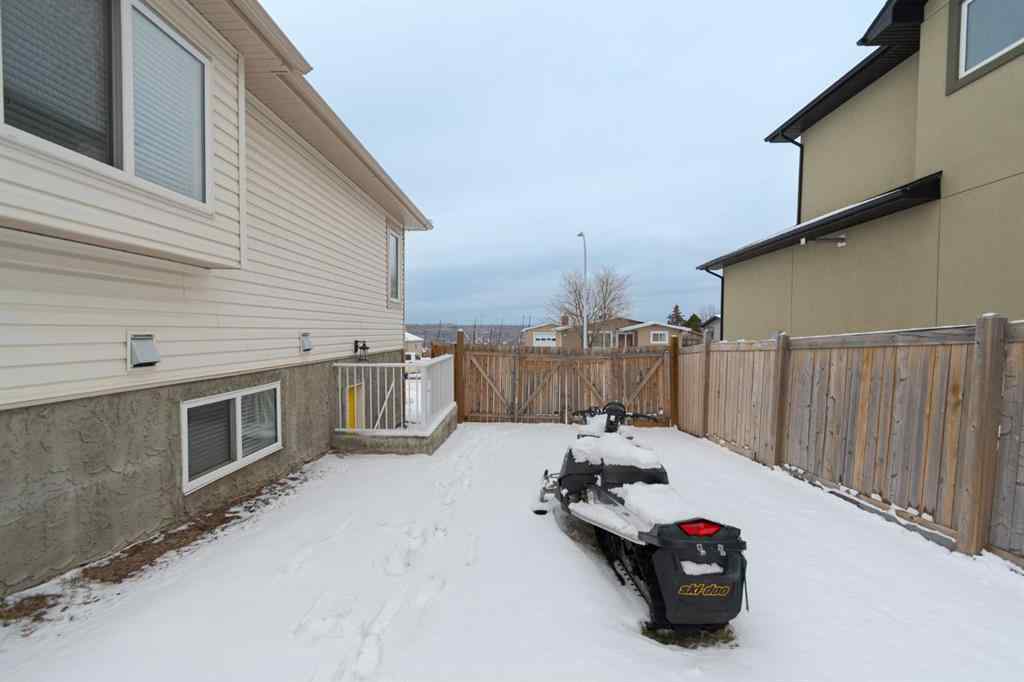 MLS&reg; # A2271223 - 153 Beaconwood Place  in Beacon Hill Fort McMurray, Residential Open Houses