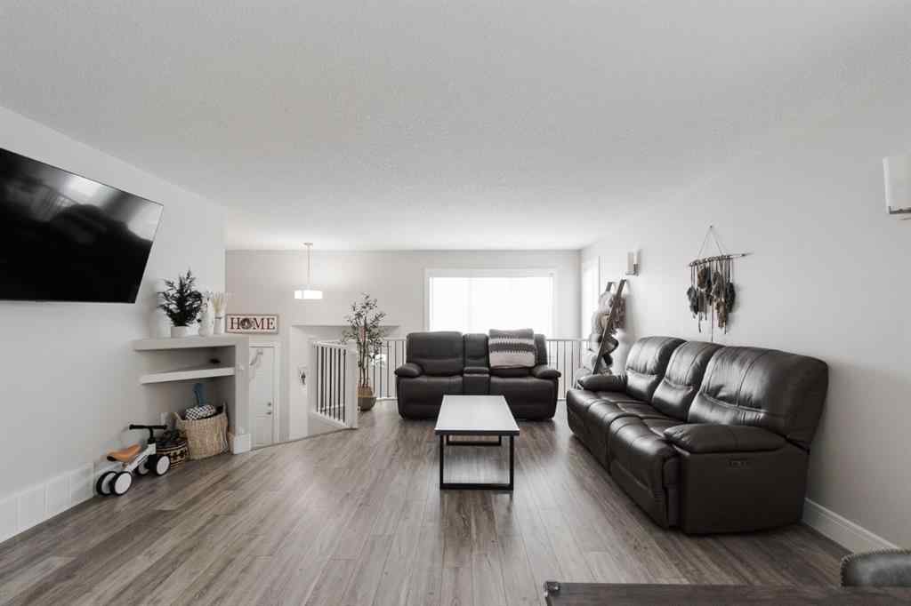 MLS&reg; # A2271223 - 153 Beaconwood Place  in Beacon Hill Fort McMurray, Residential Open Houses