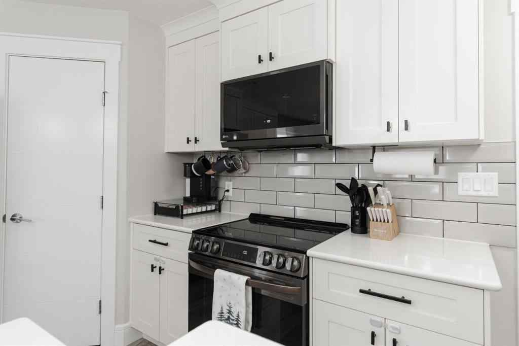 MLS&reg; # A2271223 - 153 Beaconwood Place  in Beacon Hill Fort McMurray, Residential Open Houses