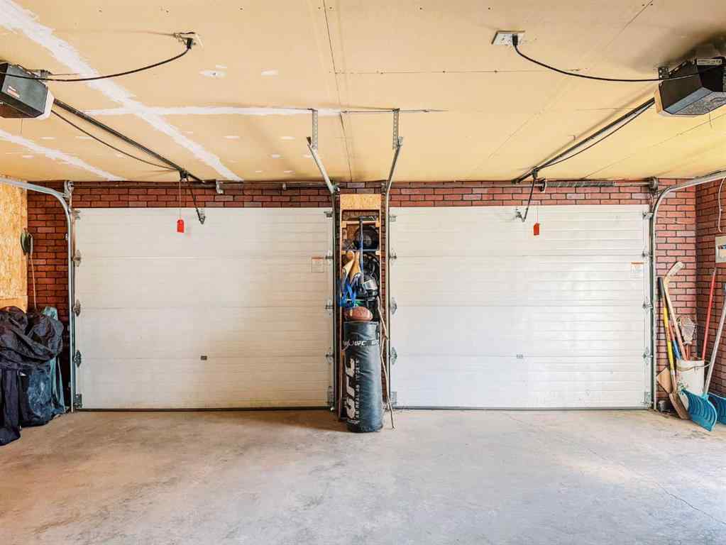 MLS&reg; # A2271225 - 3801 64 Street  in Grandview Stettler, Residential Open Houses