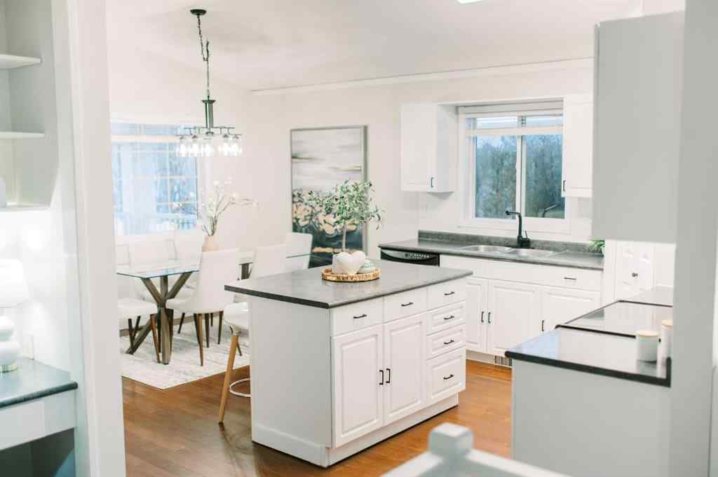 MLS&reg; # A2271225 - 3801 64 Street  in Grandview Stettler, Residential Open Houses