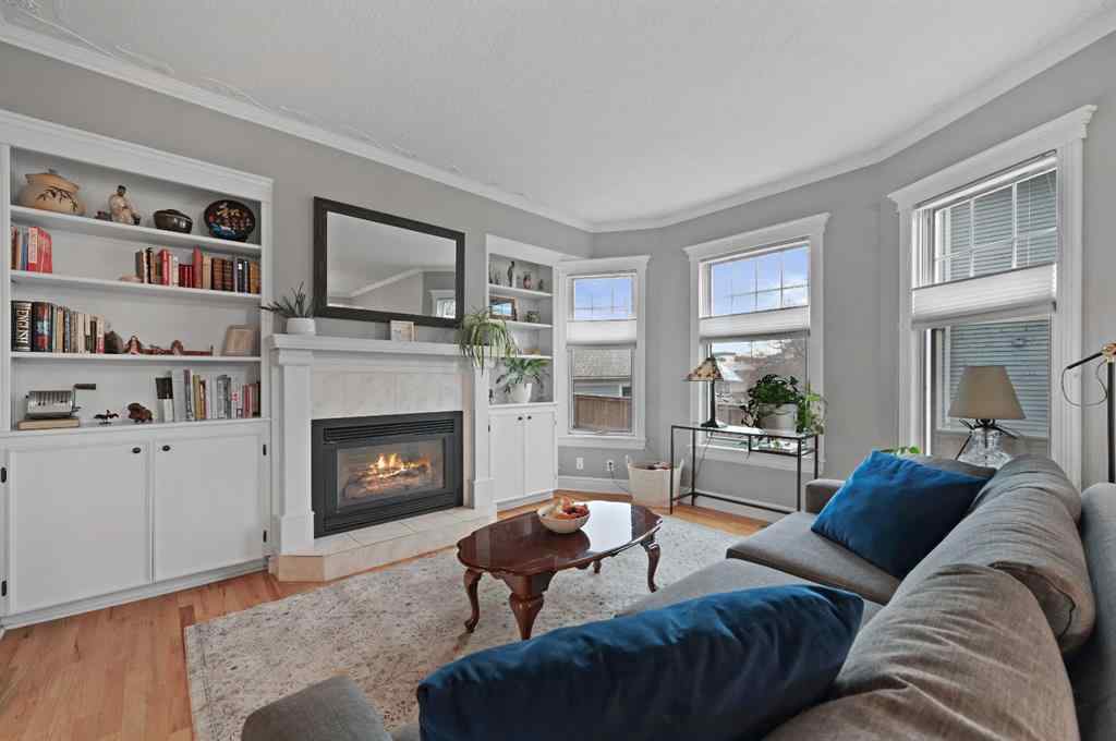 MLS&reg; # A2271226 - 3208 Parkdale Boulevard NW in Parkdale Calgary, Residential Open Houses