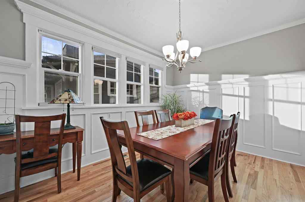 MLS&reg; # A2271226 - 3208 Parkdale Boulevard NW in Parkdale Calgary, Residential Open Houses