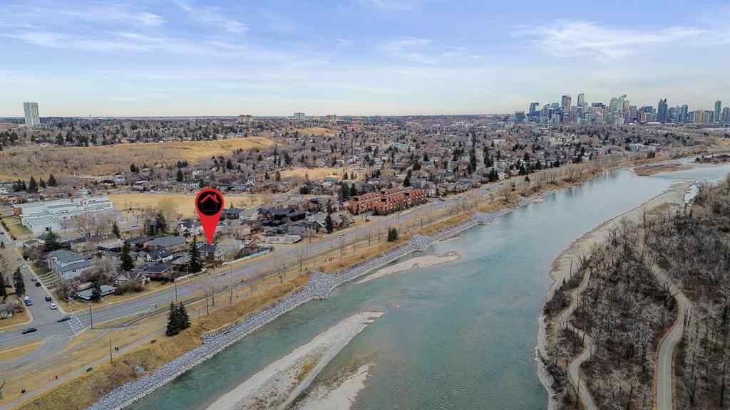 MLS&reg; # A2271226 - 3208 Parkdale Boulevard NW in Parkdale Calgary, Residential Open Houses