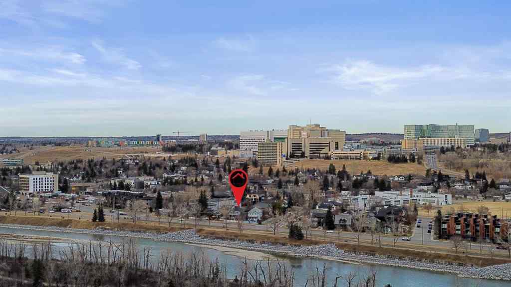 MLS&reg; # A2271226 - 3208 Parkdale Boulevard NW in Parkdale Calgary, Residential Open Houses