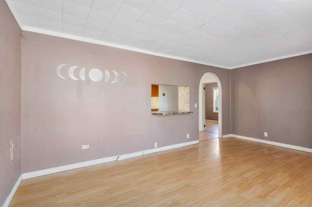 MLS&reg; # A2271228 - 3725 45 Street  in Eastview Red Deer, Residential Open Houses