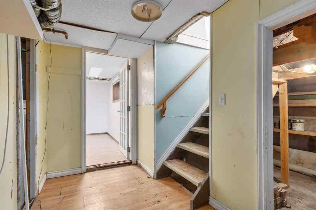 MLS&reg; # A2271228 - 3725 45 Street  in Eastview Red Deer, Residential Open Houses