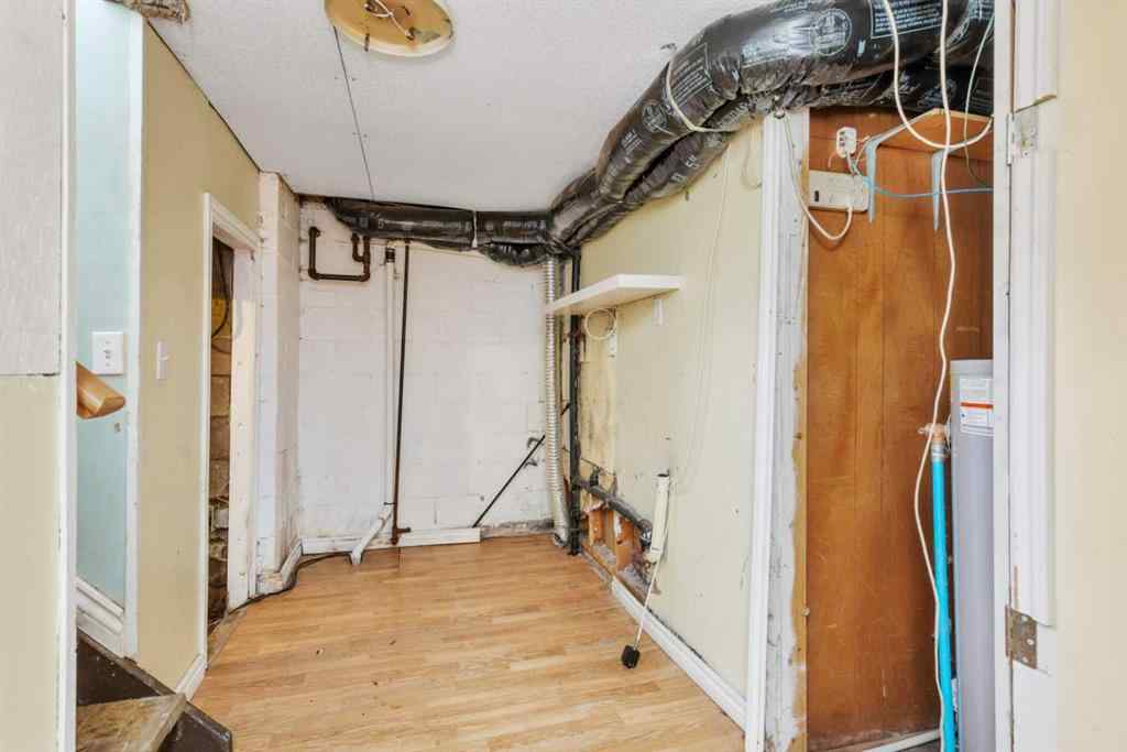 MLS&reg; # A2271228 - 3725 45 Street  in Eastview Red Deer, Residential Open Houses