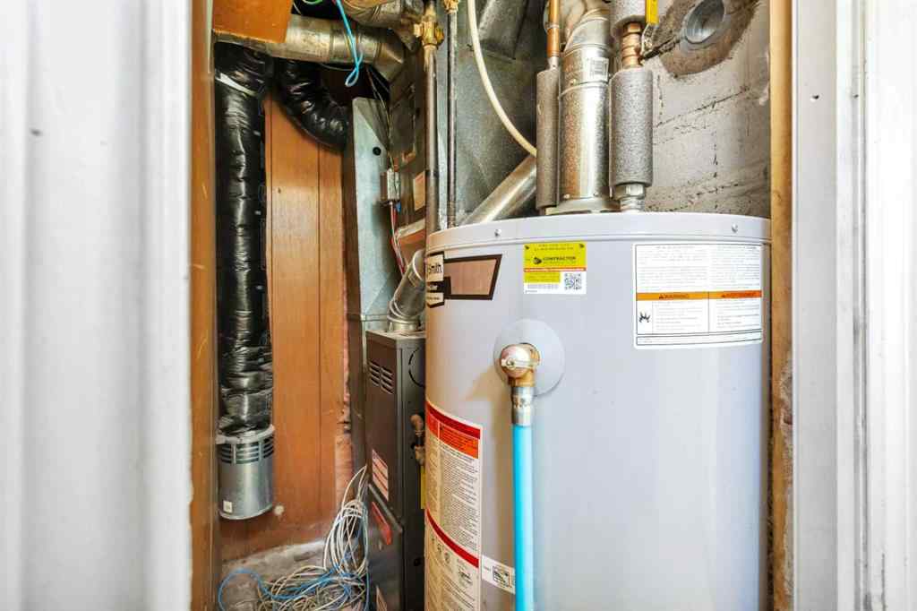 MLS&reg; # A2271228 - 3725 45 Street  in Eastview Red Deer, Residential Open Houses