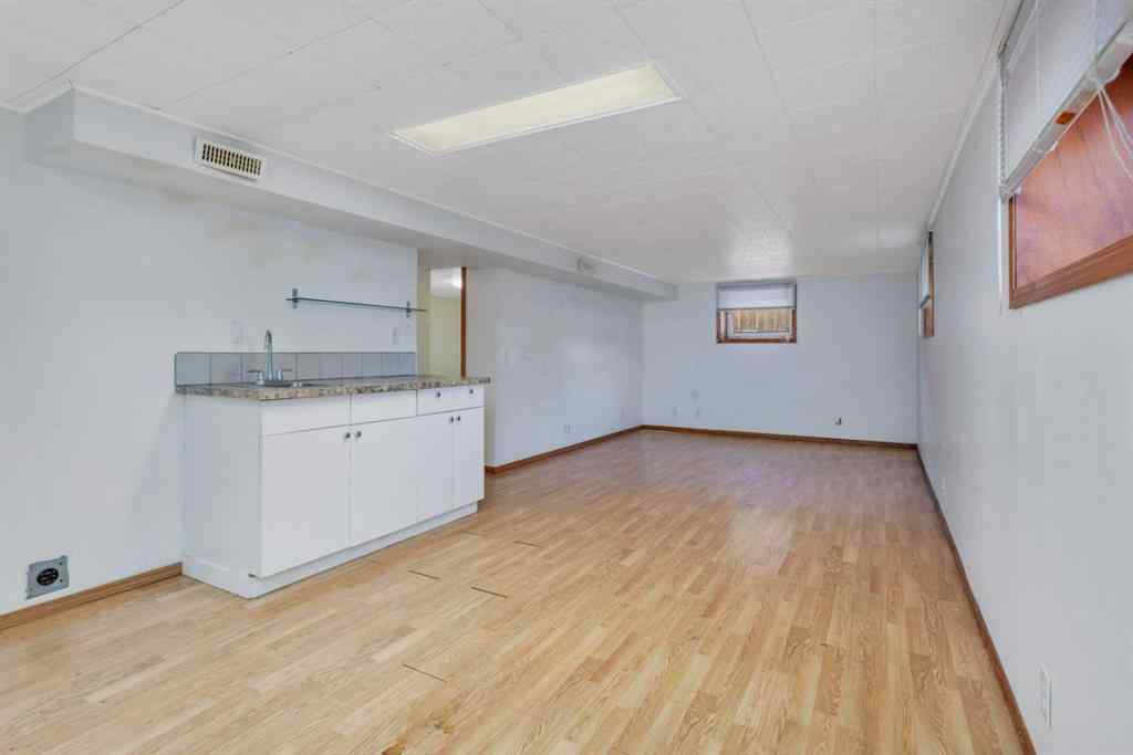 MLS&reg; # A2271228 - 3725 45 Street  in Eastview Red Deer, Residential Open Houses