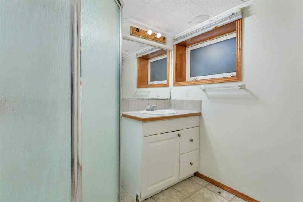 MLS&reg; # A2271228 - 3725 45 Street  in Eastview Red Deer, Residential Open Houses