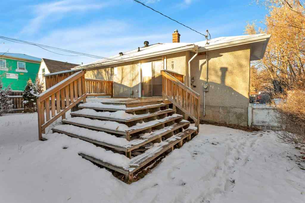 MLS&reg; # A2271228 - 3725 45 Street  in Eastview Red Deer, Residential Open Houses