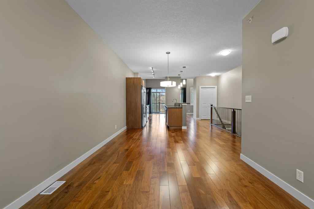 MLS® # A2271234 - Unit #402 476 14 Street NW in Hillhurst Calgary, Residential Open Houses