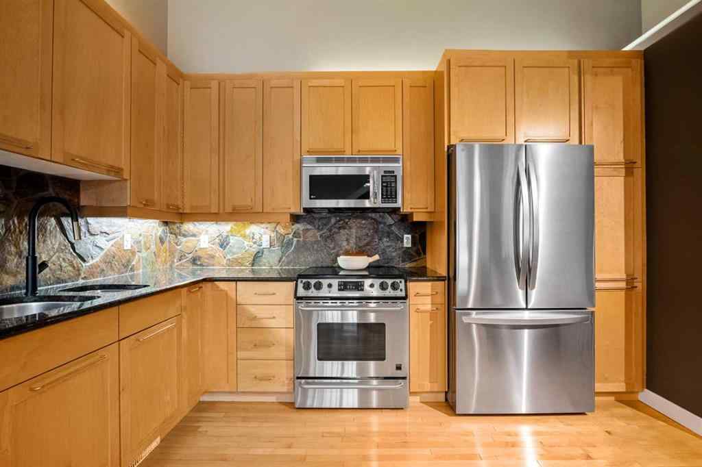 MLS&reg; # A2271235 - 702 Patterson View SW in Patterson Calgary, Residential Open Houses