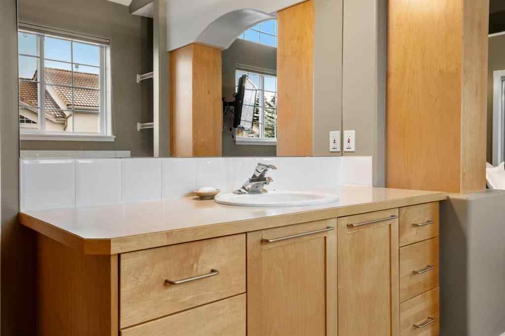 MLS&reg; # A2271235 - 702 Patterson View SW in Patterson Calgary, Residential Open Houses