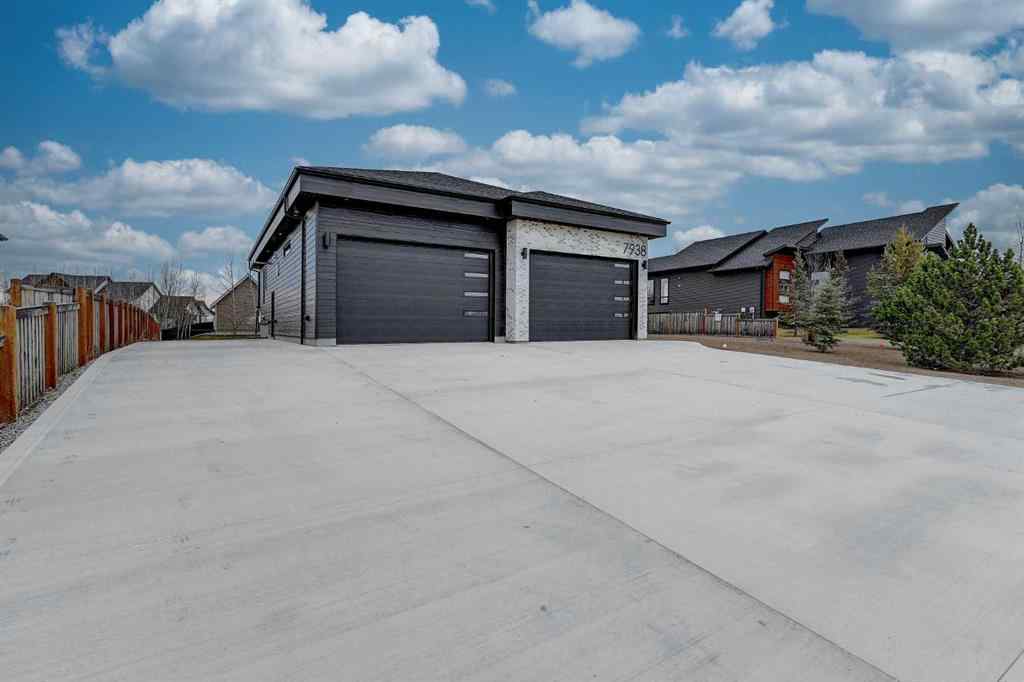 MLS&reg; # A2271236 - 7938 Willow Grove Way  in Taylor Estates Rural Grande Prairie No. 1, County of, Residential Open Houses
