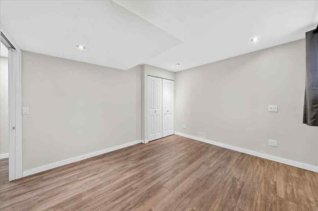 MLS&reg; # A2271237 - 2103 Country Hills Circle NW in Country Hills Calgary, Residential Open Houses