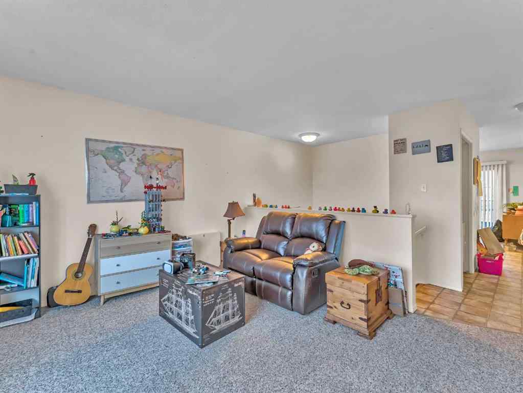 MLS&reg; # A2271240 - 933 & 935 1 Street SW in SW Hill Medicine Hat, Multi-Family Open Houses