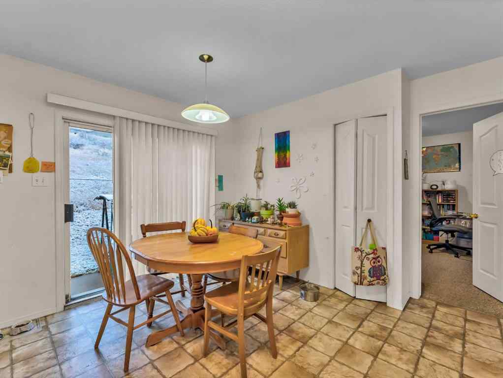 MLS&reg; # A2271240 - 933 & 935 1 Street SW in SW Hill Medicine Hat, Multi-Family Open Houses