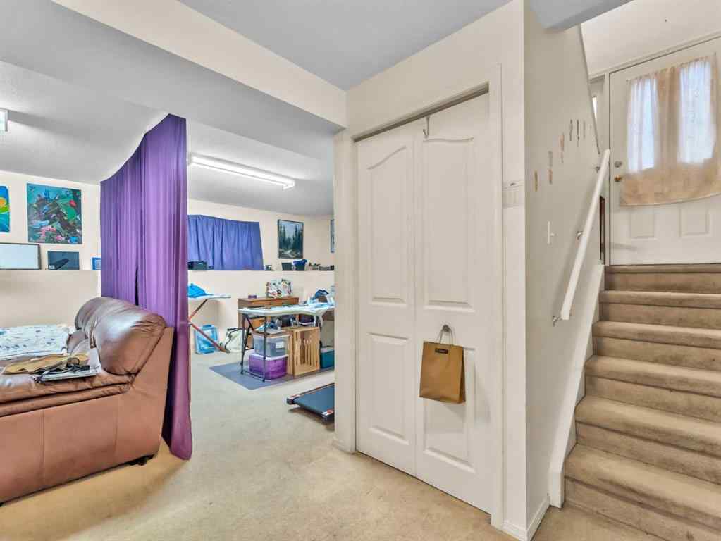 MLS&reg; # A2271240 - 933 & 935 1 Street SW in SW Hill Medicine Hat, Multi-Family Open Houses