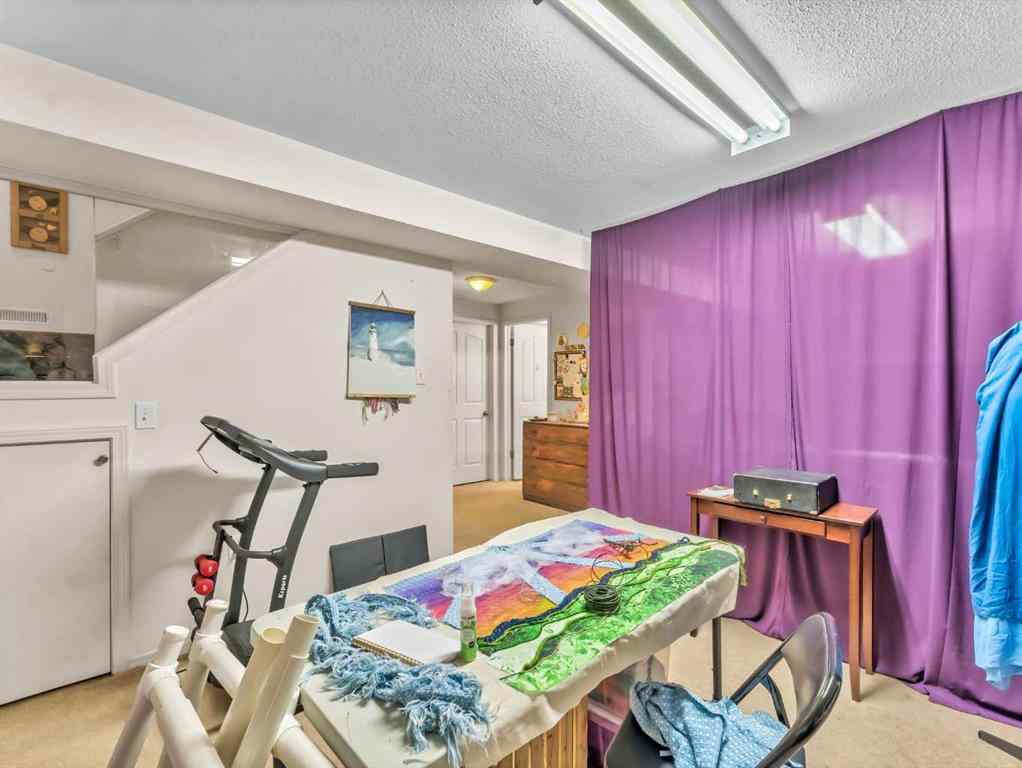 MLS&reg; # A2271240 - 933 & 935 1 Street SW in SW Hill Medicine Hat, Multi-Family Open Houses