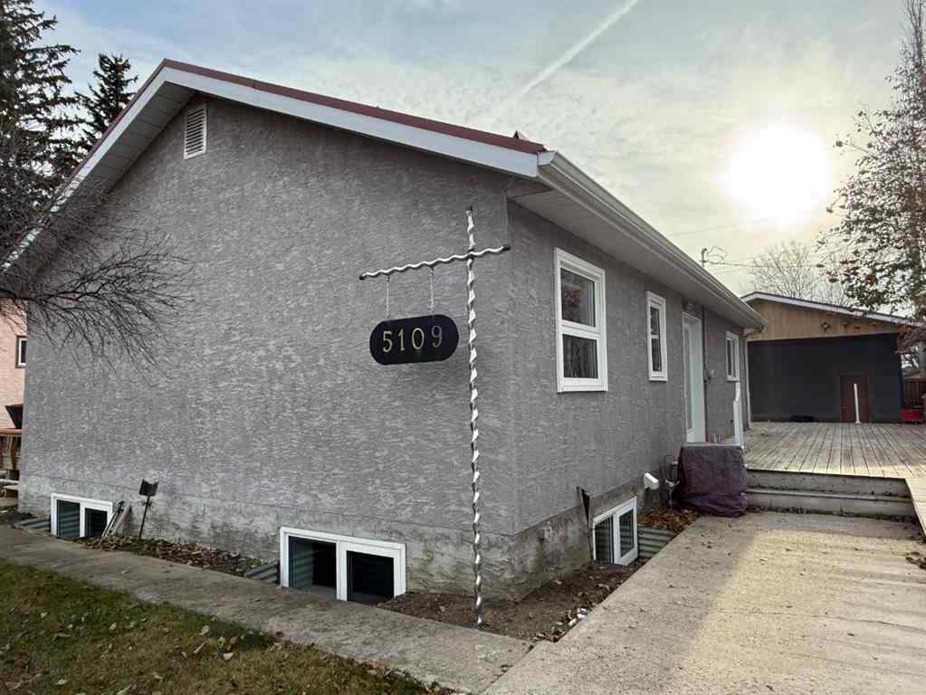 MLS&reg; # A2271244 - 5109 46 Avenue  in Vermilion Vermilion, Residential Open Houses