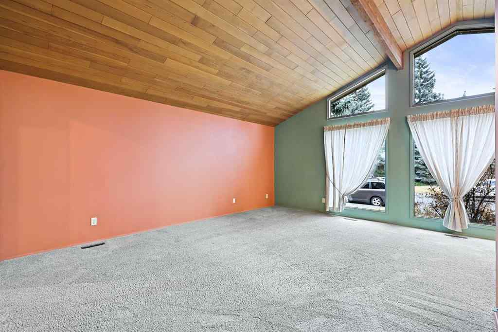 MLS® A2271250 - 27 Sunmount Crescent SE in Sundance Calgary, Residential