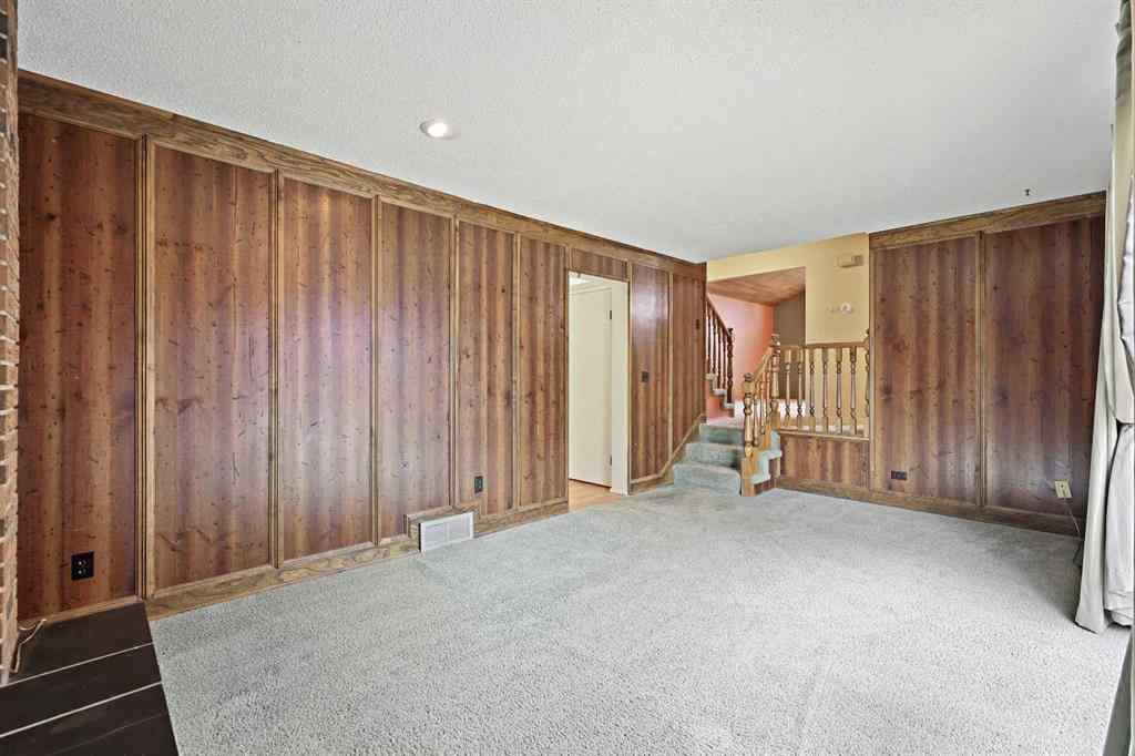 MLS® A2271250 - 27 Sunmount Crescent SE in Sundance Calgary, Residential