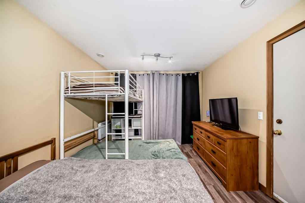 MLS&reg; # A2271251 - Unit #3 1050 Cougar Creek Drive  in Cougar Creek Canmore, Residential Open Houses