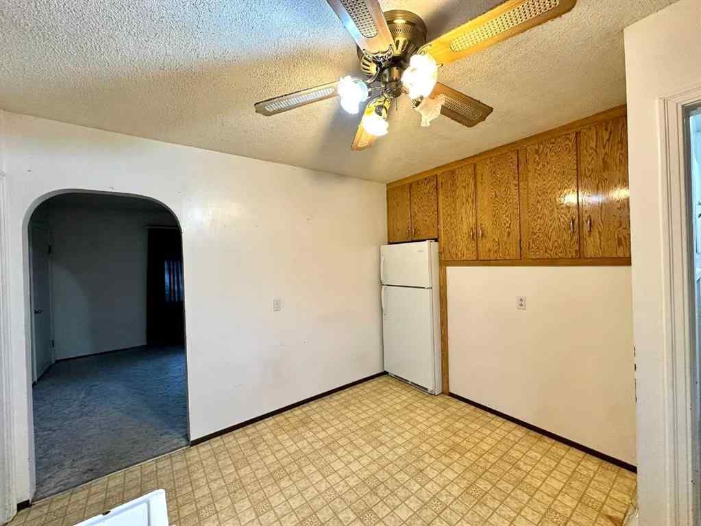 MLS&reg; # A2271253 - 925 15 Street  in NONE Wainwright, Residential Open Houses