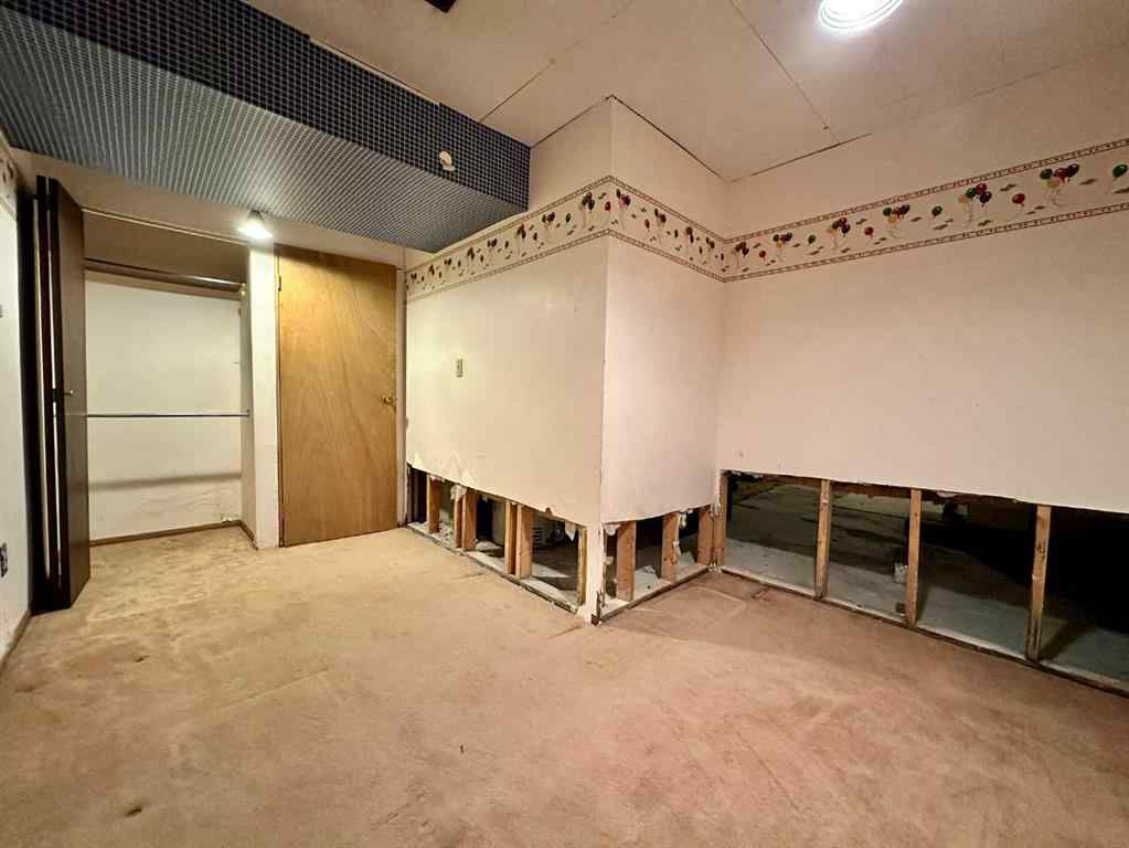 MLS&reg; # A2271253 - 925 15 Street  in NONE Wainwright, Residential Open Houses