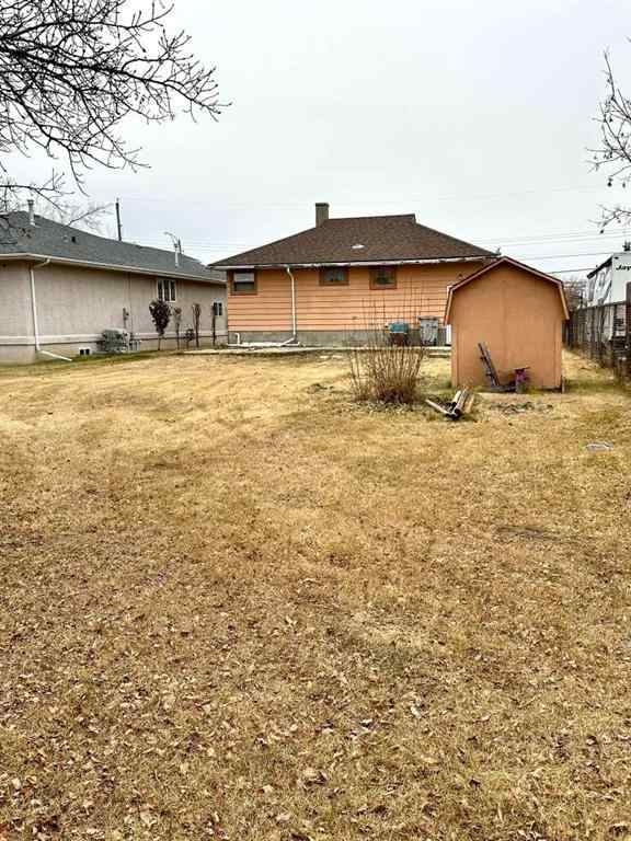 MLS&reg; # A2271253 - 925 15 Street  in NONE Wainwright, Residential Open Houses