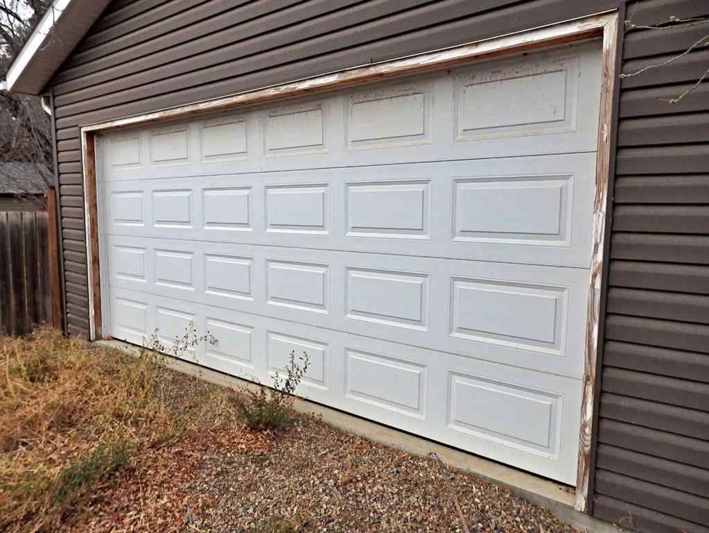 MLS&reg; # A2271268 - 4607 48B Avenue  in Vermilion Vermilion, Residential Open Houses