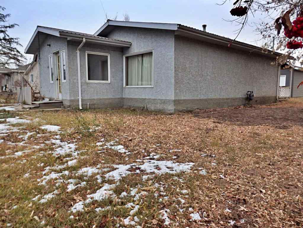 MLS&reg; # A2271268 - 4607 48B Avenue  in Vermilion Vermilion, Residential Open Houses